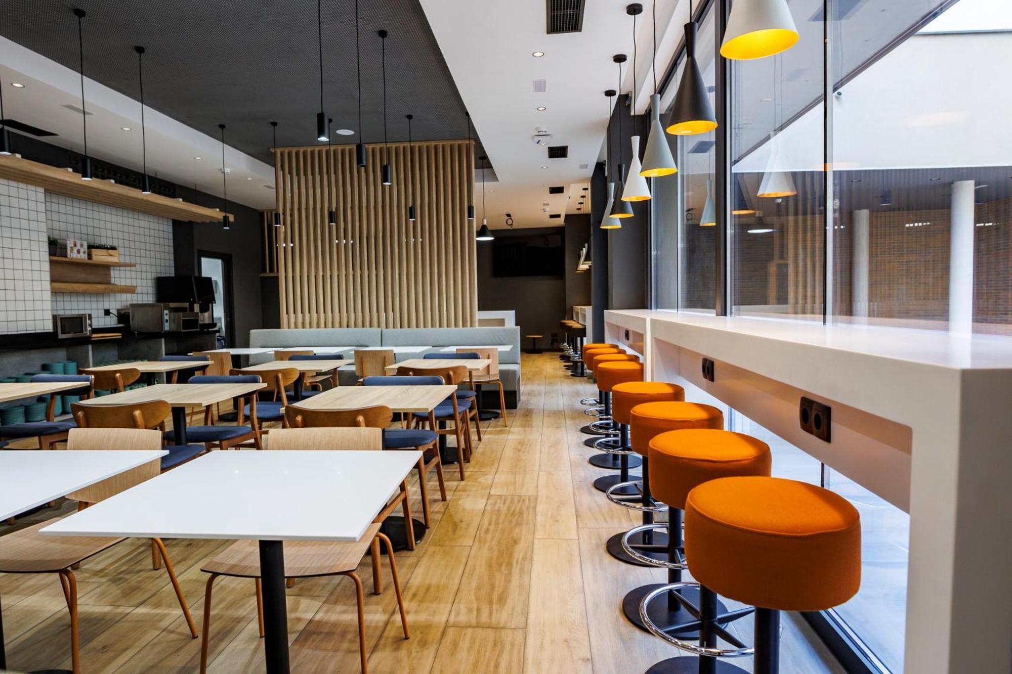 Ibis Budget Logrono Centro Экстерьер фото