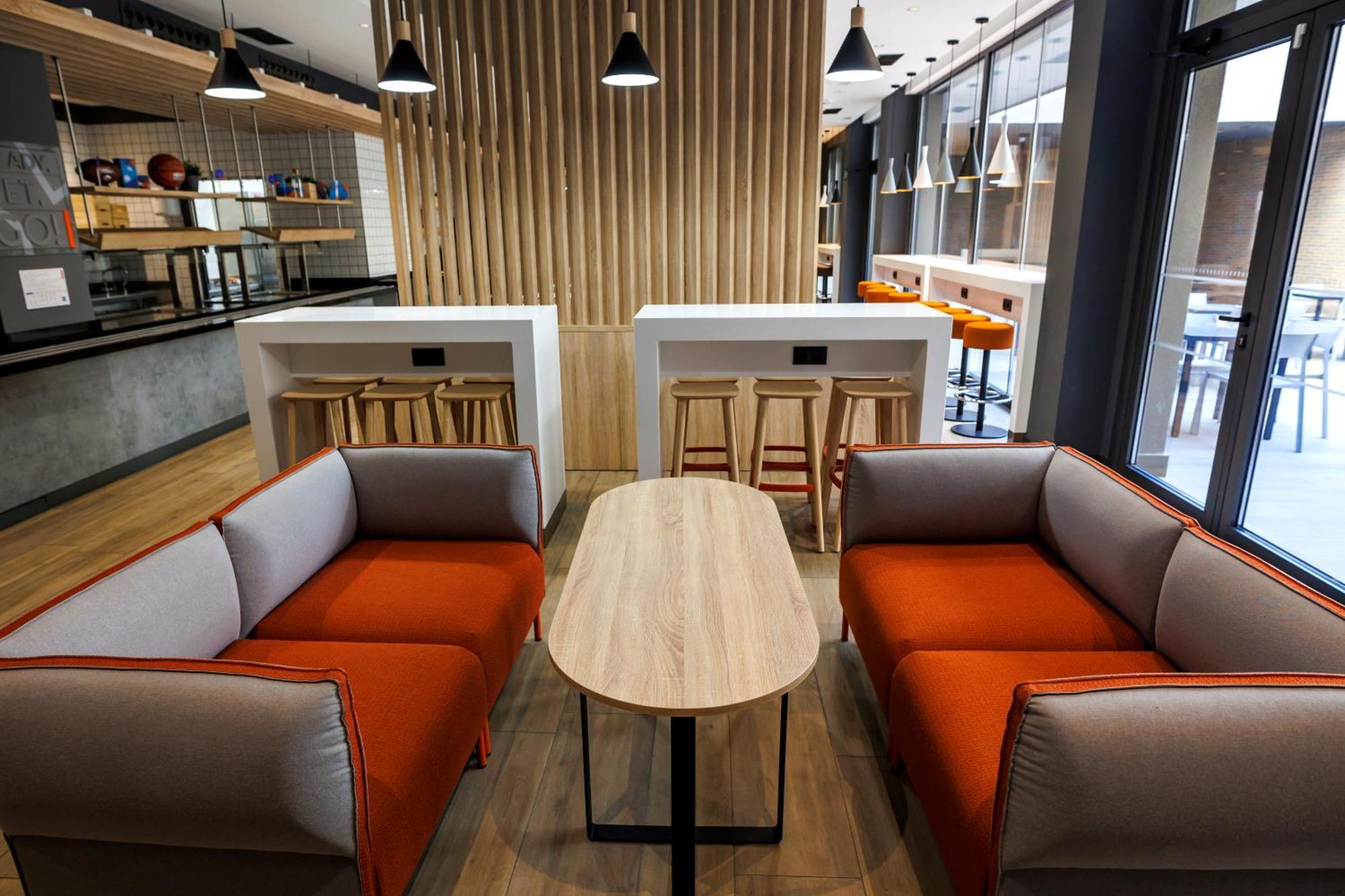 Ibis Budget Logrono Centro Экстерьер фото