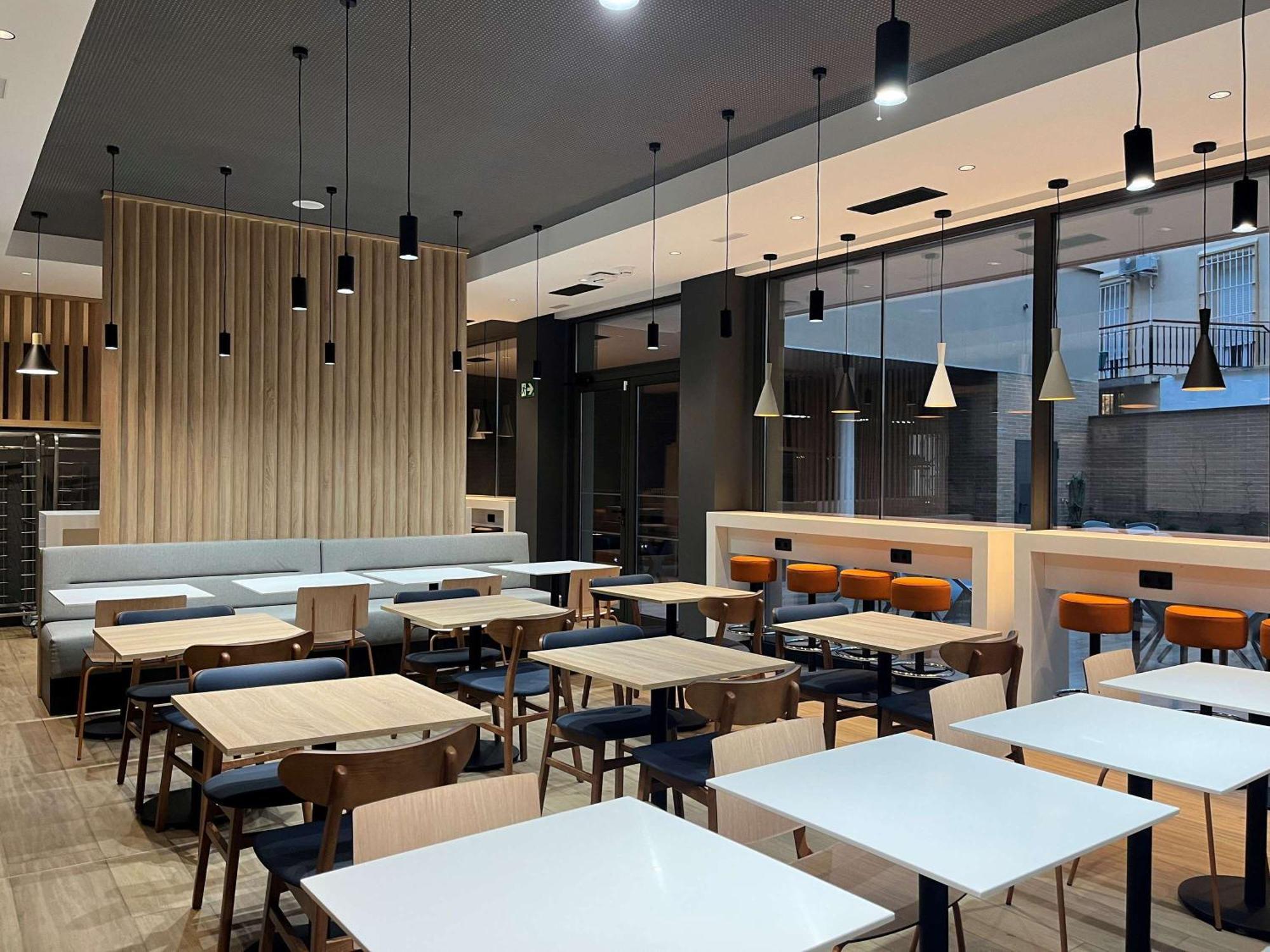 Ibis Budget Logrono Centro Экстерьер фото